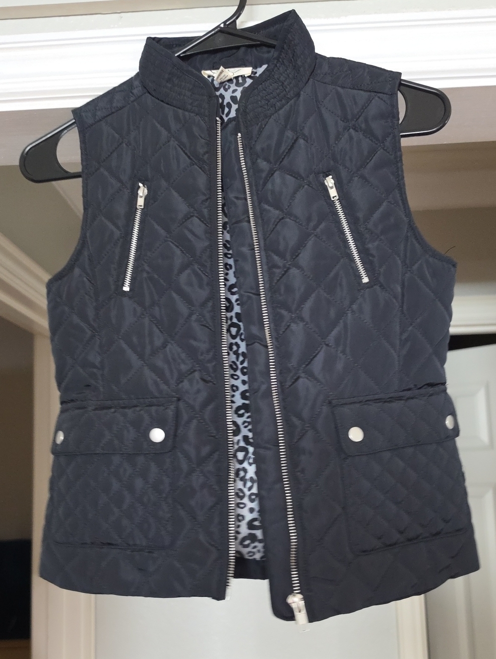 Jessica Simpson Quilted Black Sleeveless Vest with Silver Zippers